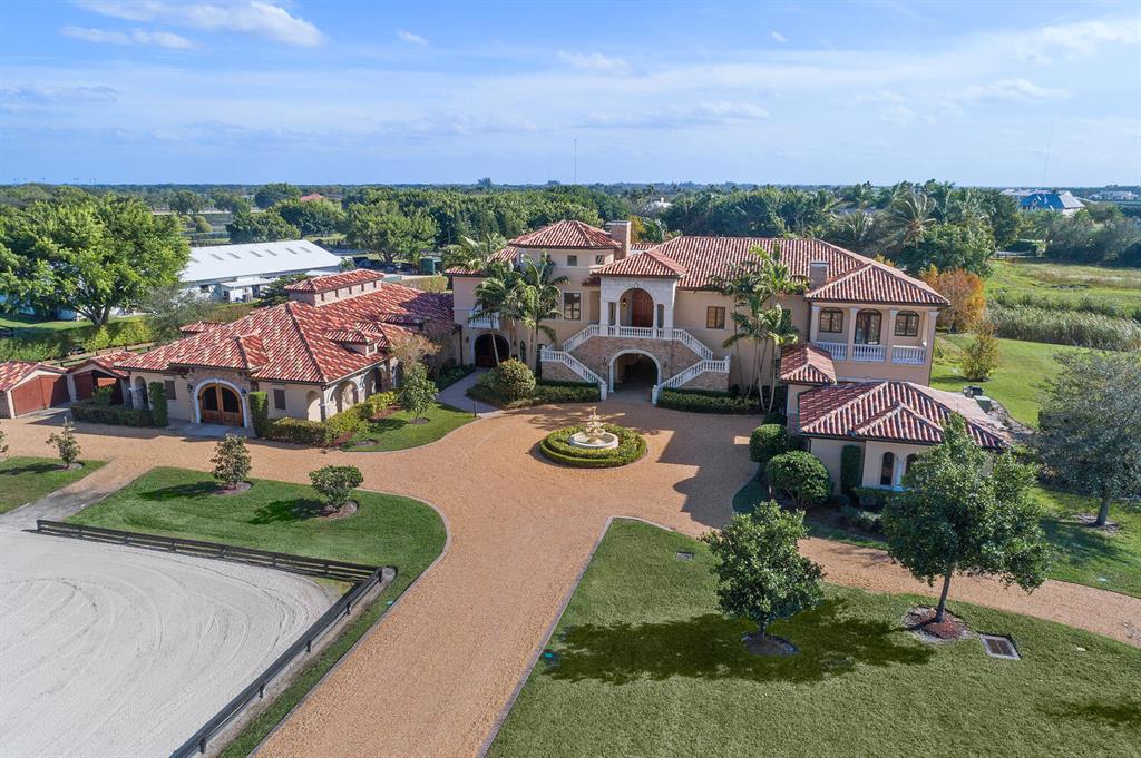 SOUTHFIELDS WELLINGTON COUNTRY - Residential