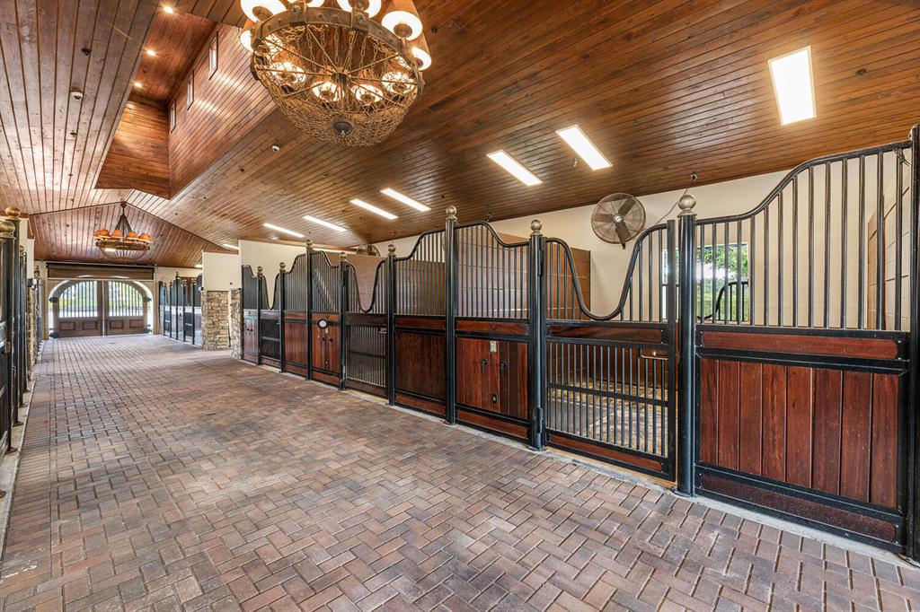 SOUTHFIELDS WELLINGTON COUNTRY - Residential