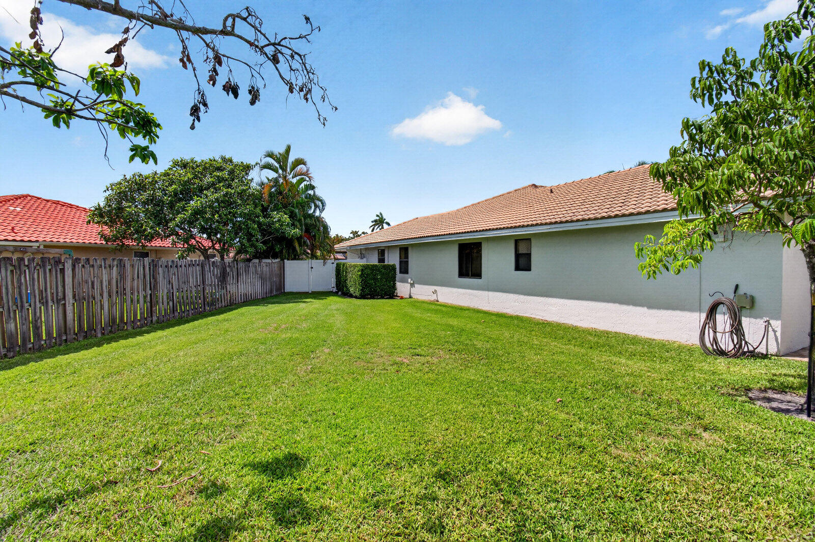 Estates Boca Lyons - Residential
