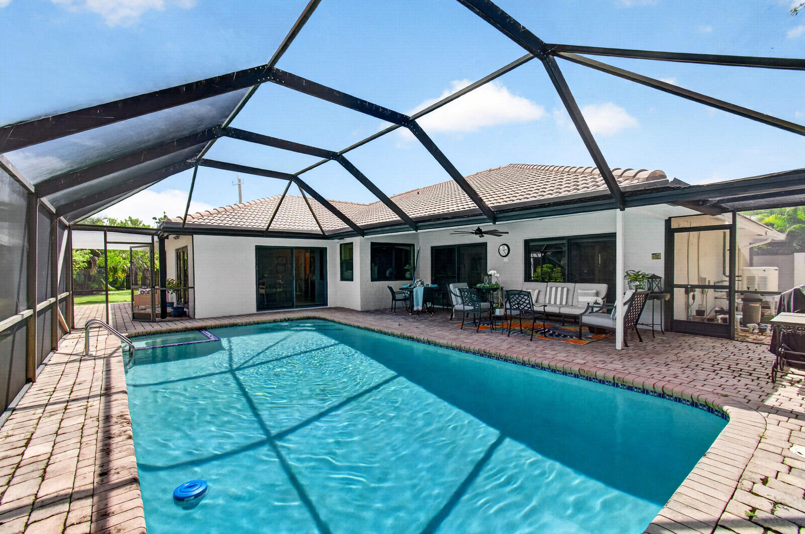 Estates Boca Lyons - Residential