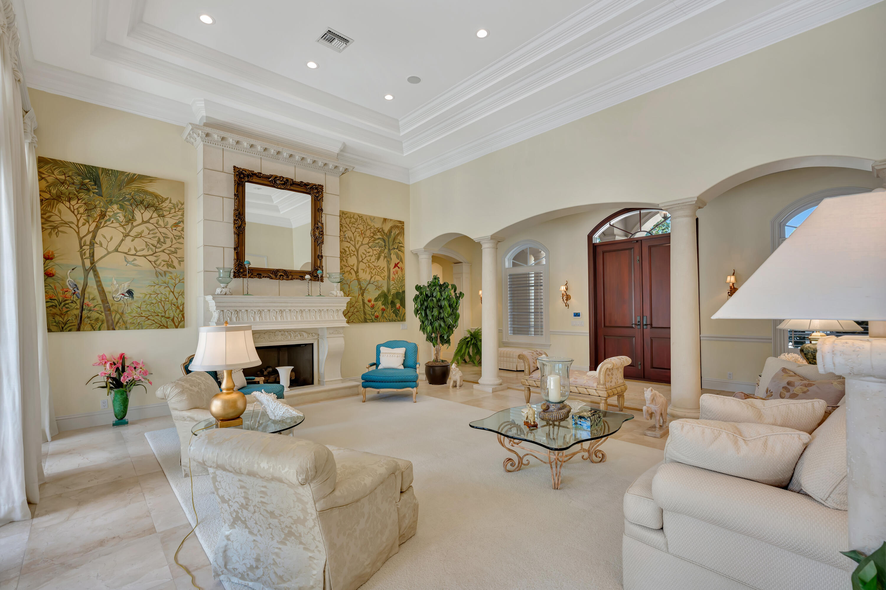 ADMIRALS COVE - Residential