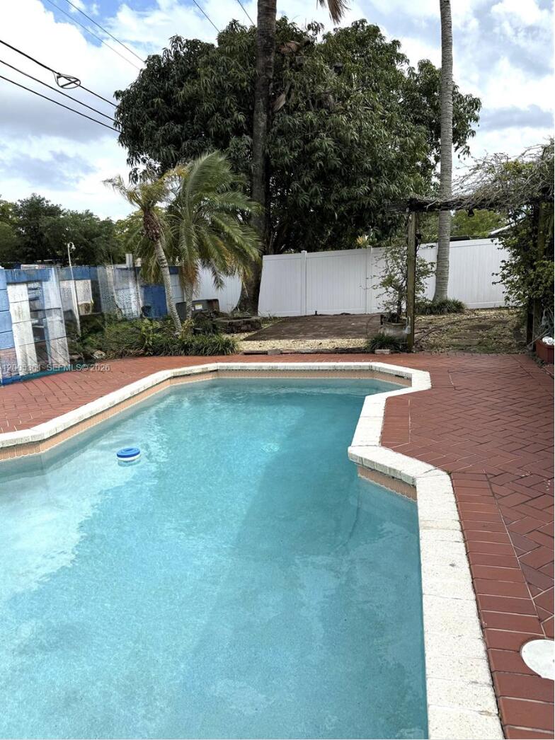 NORTH LAUDERDALE VILLAGE SEC 3 - Residential