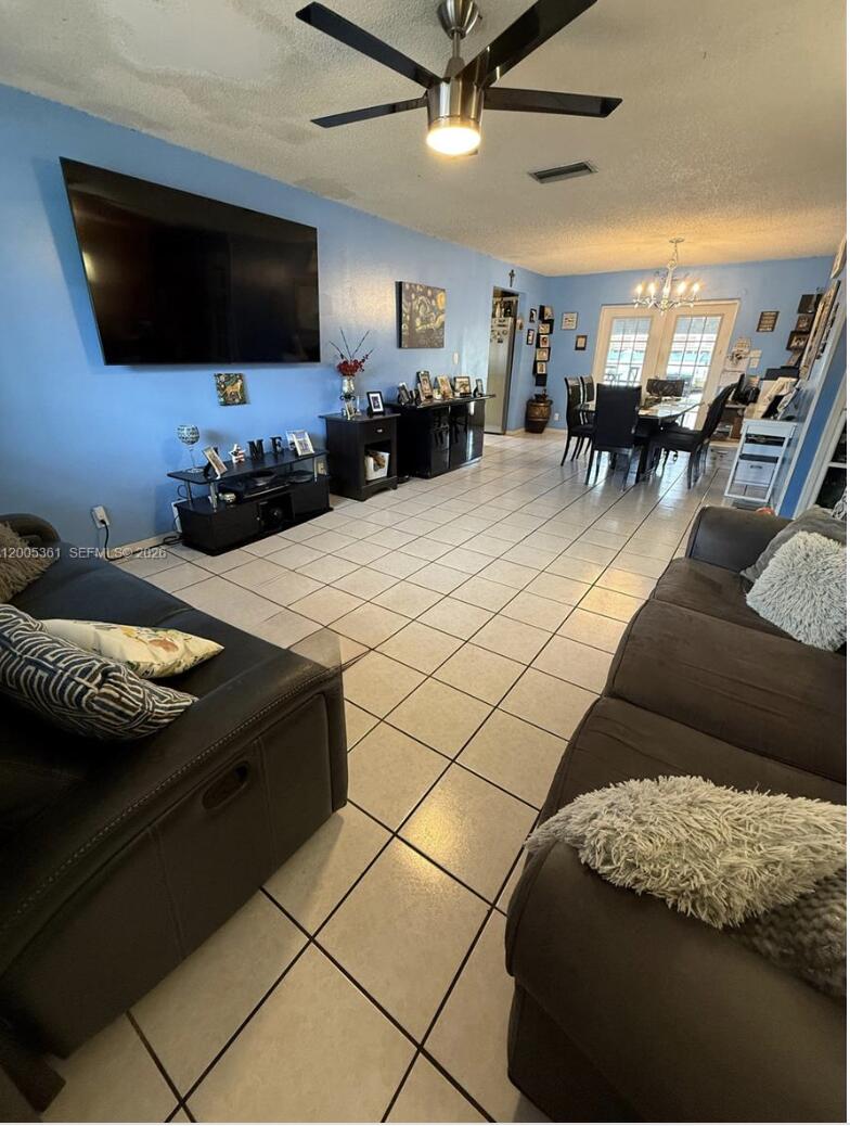 NORTH LAUDERDALE VILLAGE SEC 3 - Residential