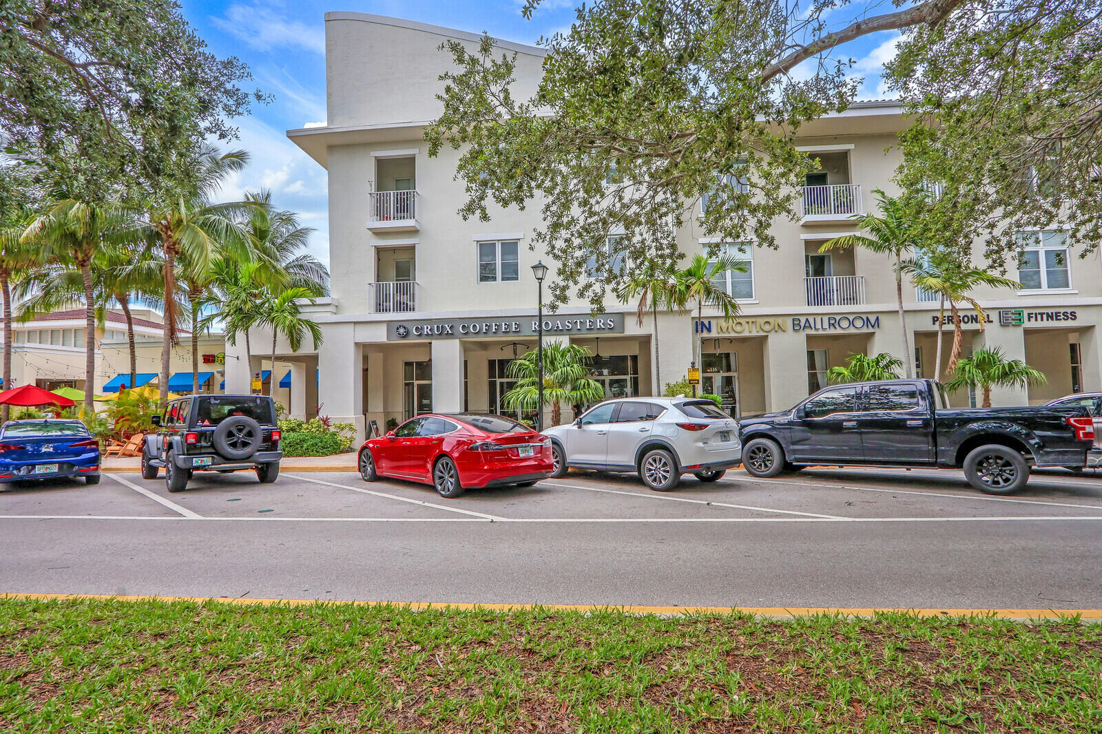 VILLAGE AT ABACOA CONDO - Residential Lease
