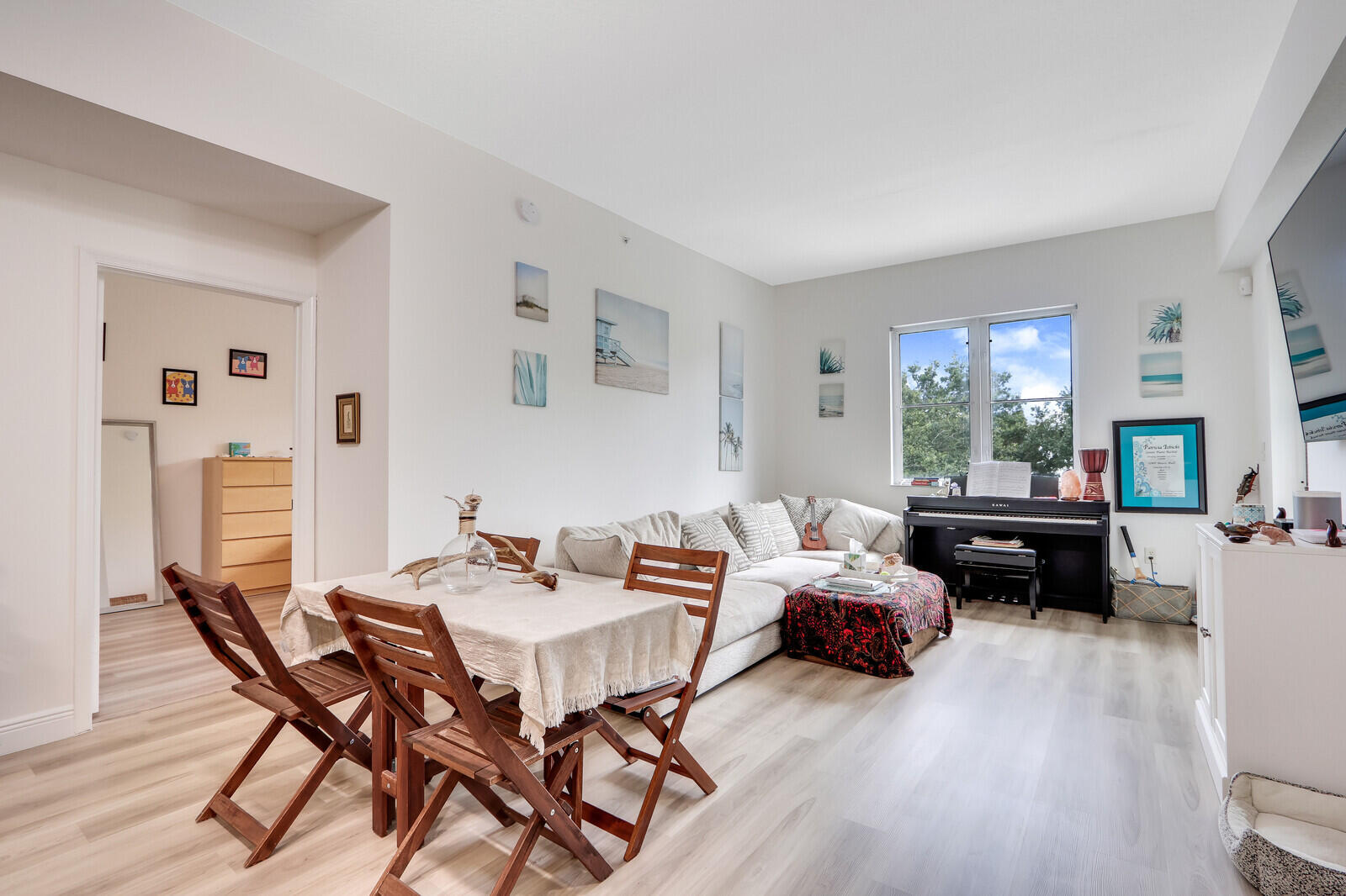 VILLAGE AT ABACOA CONDO - Residential Lease