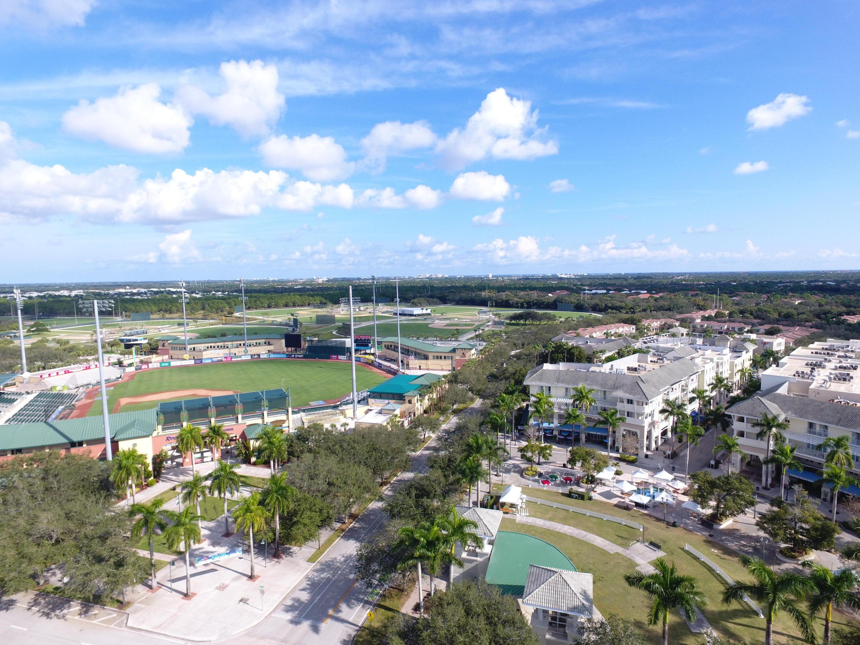 VILLAGE AT ABACOA CONDO - Residential Lease