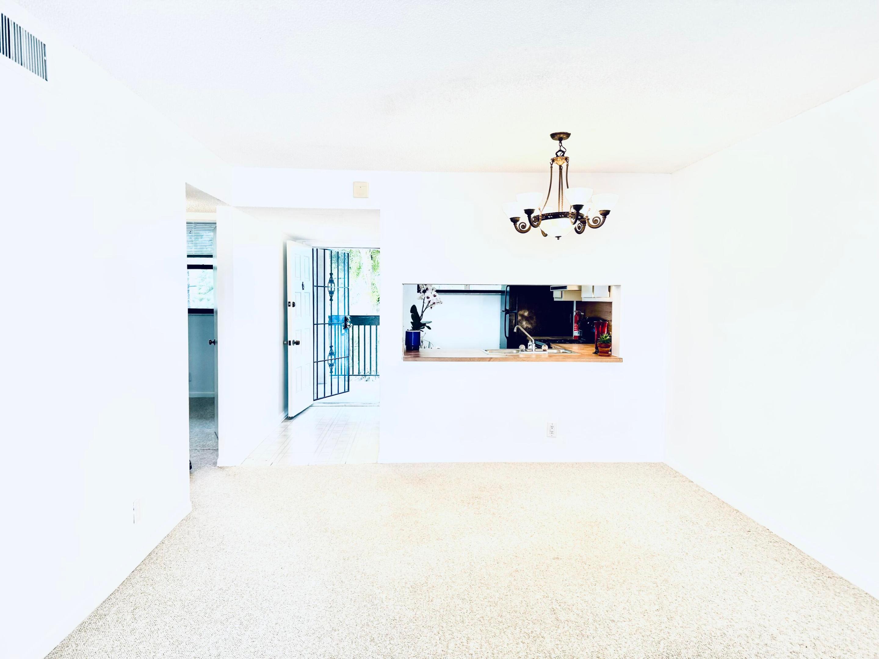 LAKE EMERALD CONDOMINIUM NO - Residential