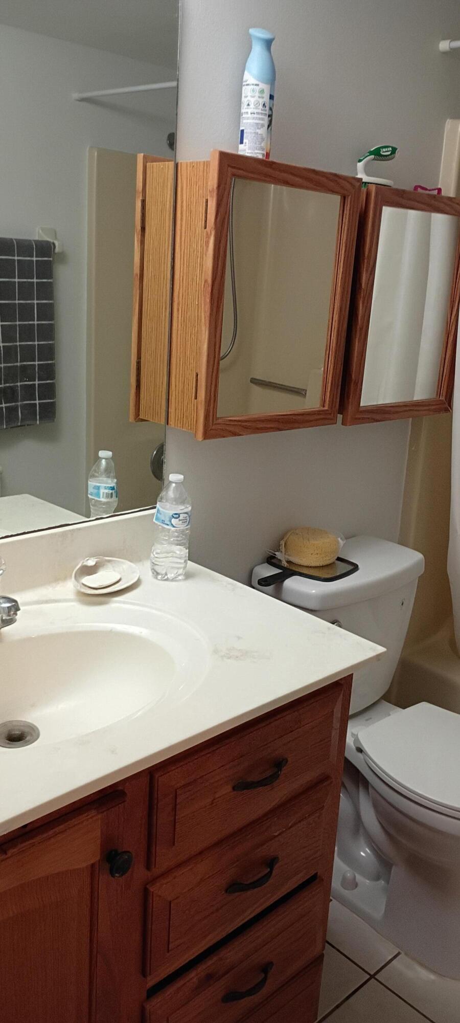 PINECROFT CONDO - Residential