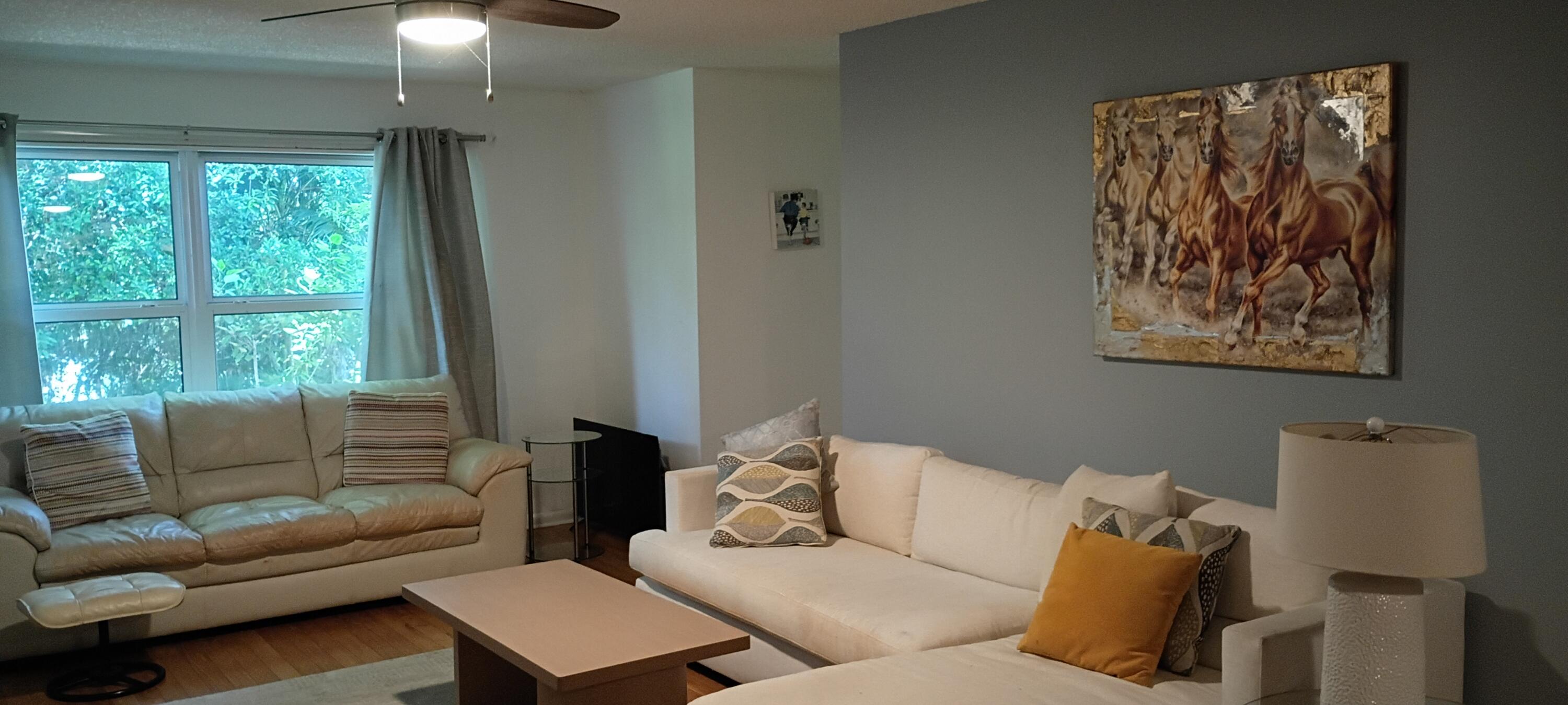 PINECROFT CONDO - Residential