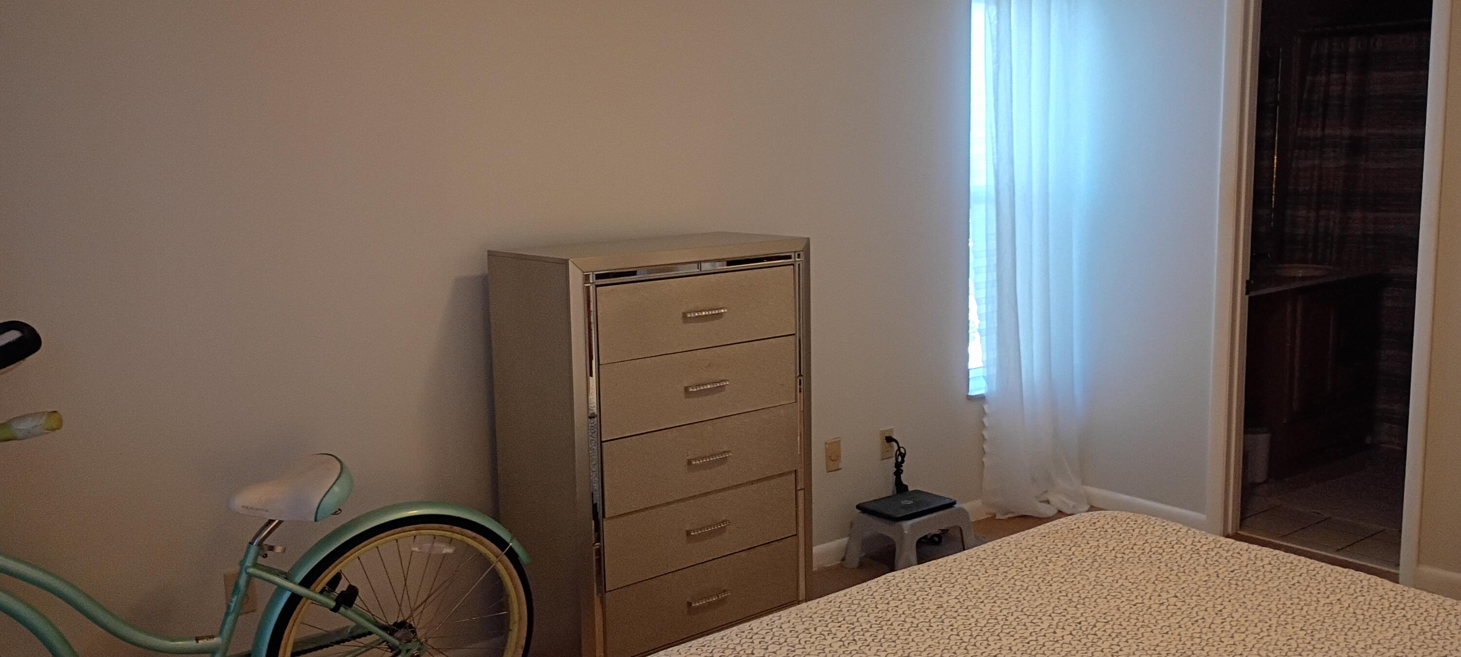 PINECROFT CONDO - Residential