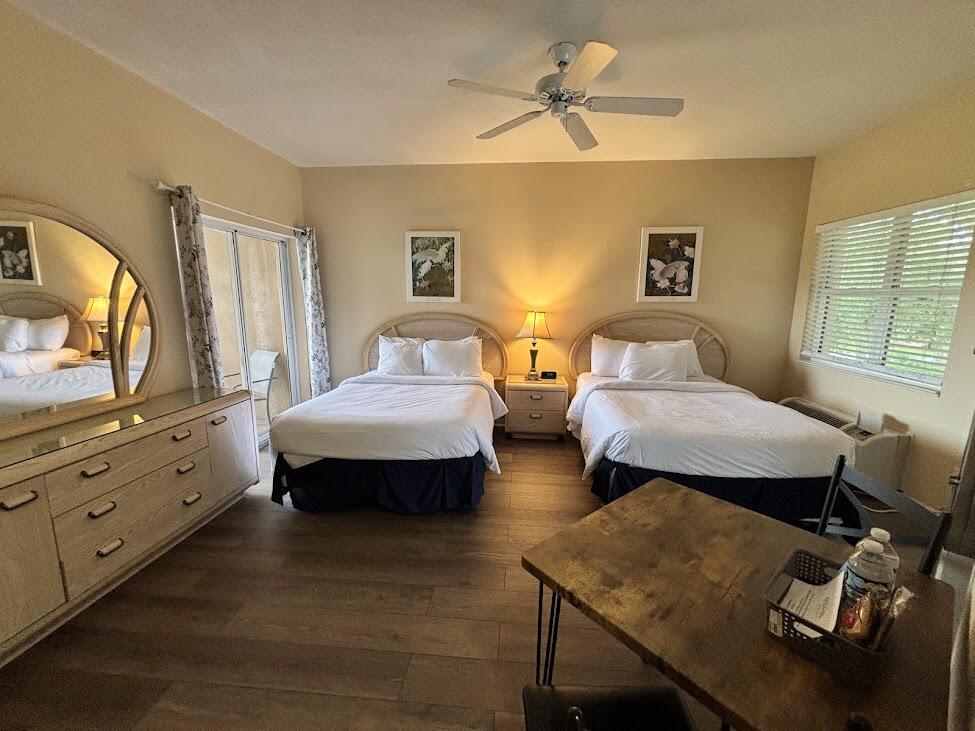GOLF VILLAS CONDOMINIUM - Residential