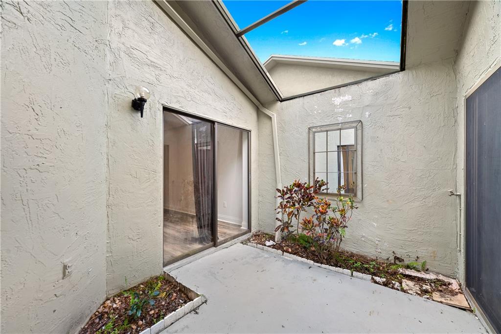 River Oaks - Residential