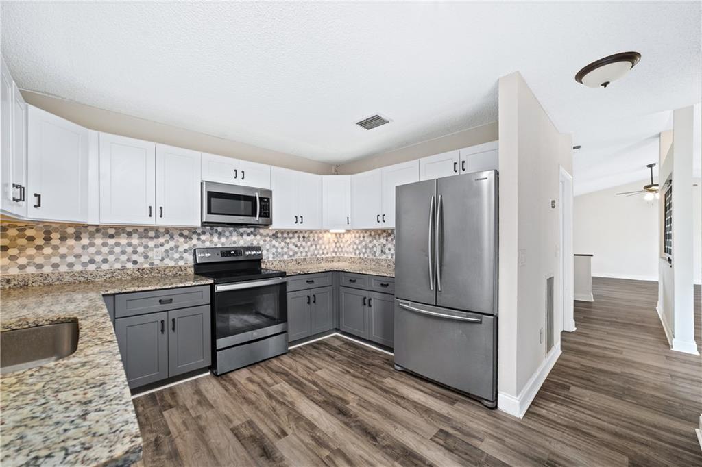River Oaks - Residential