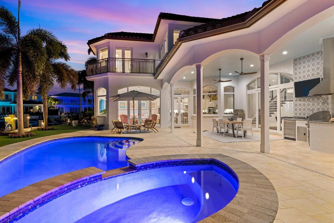 LAKE ROGERS ISLE UNIT E IN - Residential