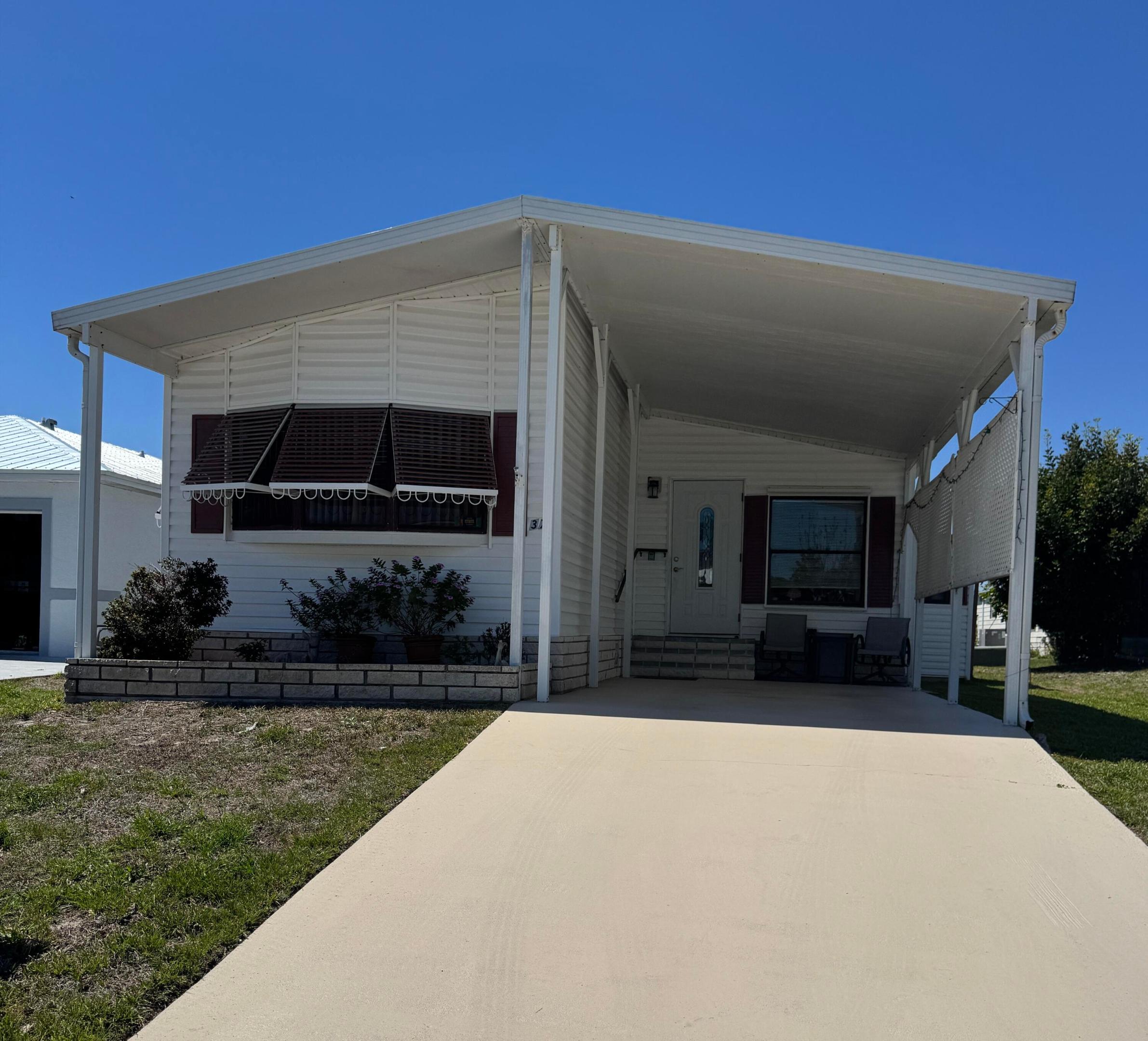 Spanish Lakes Country Club Village - Residential