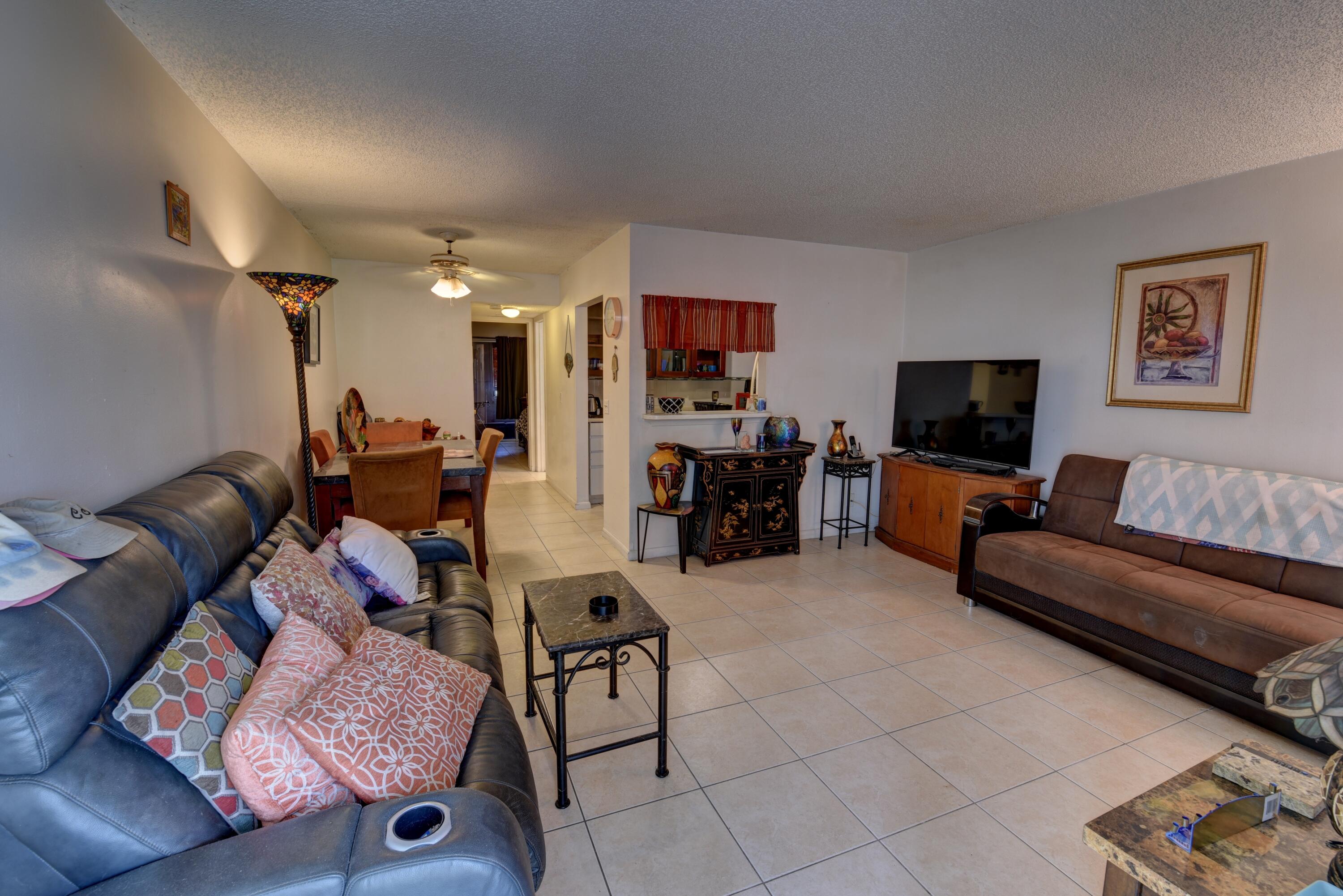 MARKHAM R CONDO - Residential