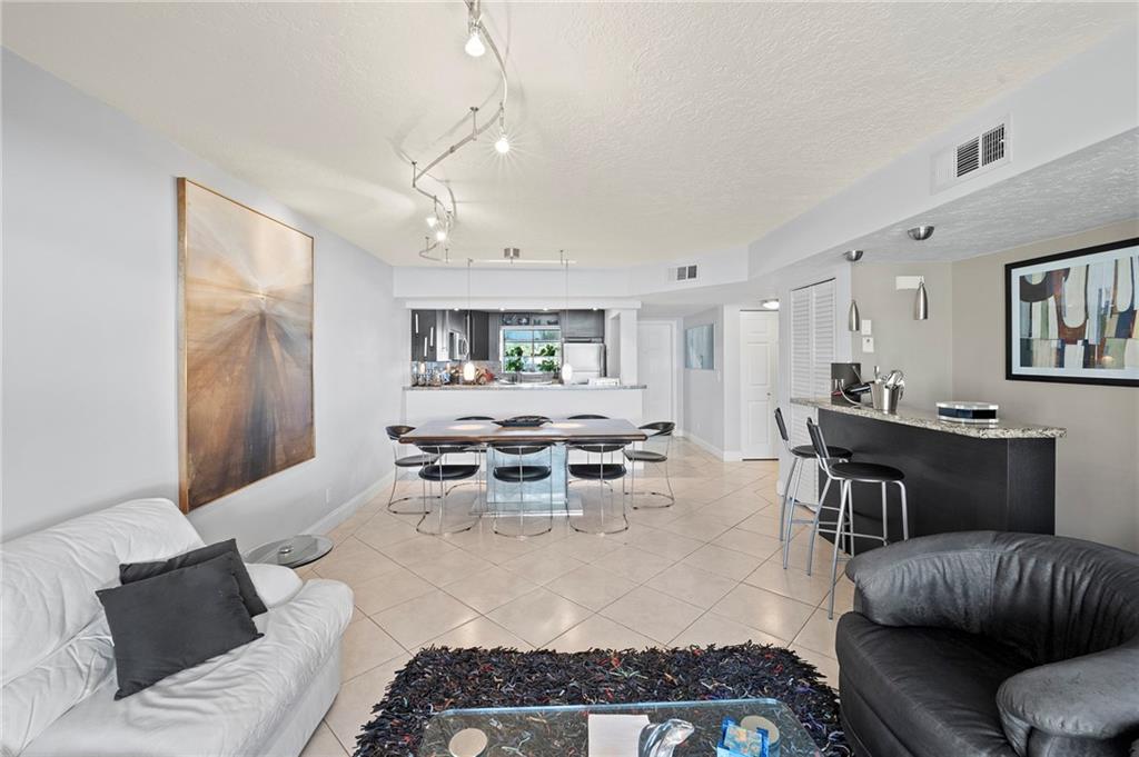 Independence Bay - Residential