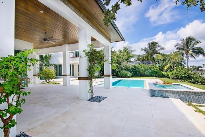 RIVERSIDE ON THE LOXAHATCHEE - Residential