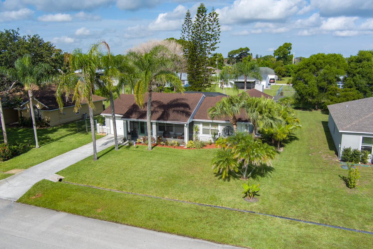PORT ST LUCIE SECTION 40 - Residential