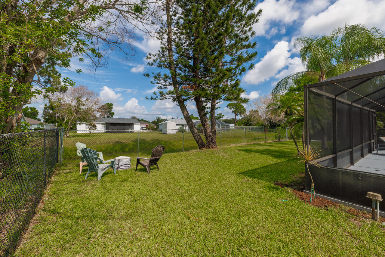 PORT ST LUCIE SECTION 40 - Residential