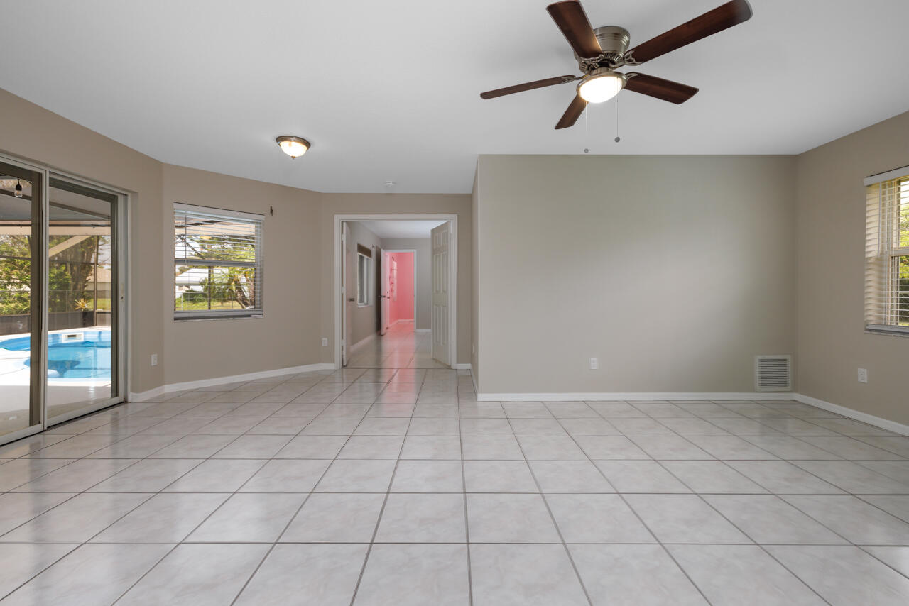 PORT ST LUCIE SECTION 40 - Residential