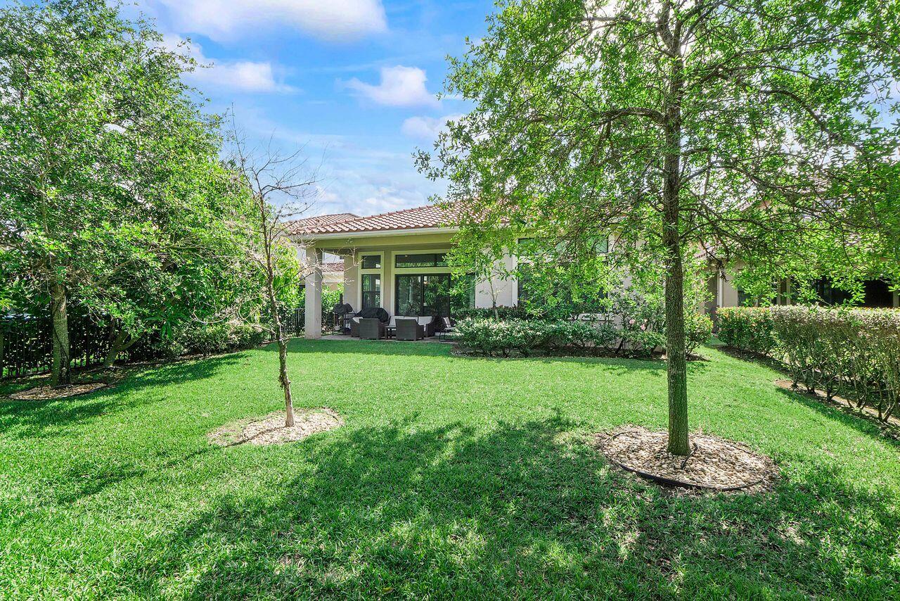 PARKLAND GOLF AND COUNTRY CLUB - Residential