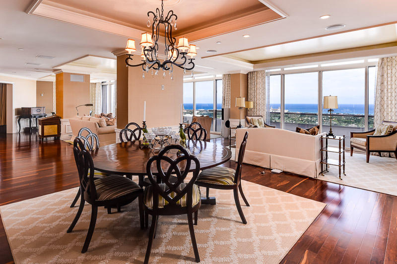 TRUMP PLAZA OF THE PALM BEACHES CONDO - Residential