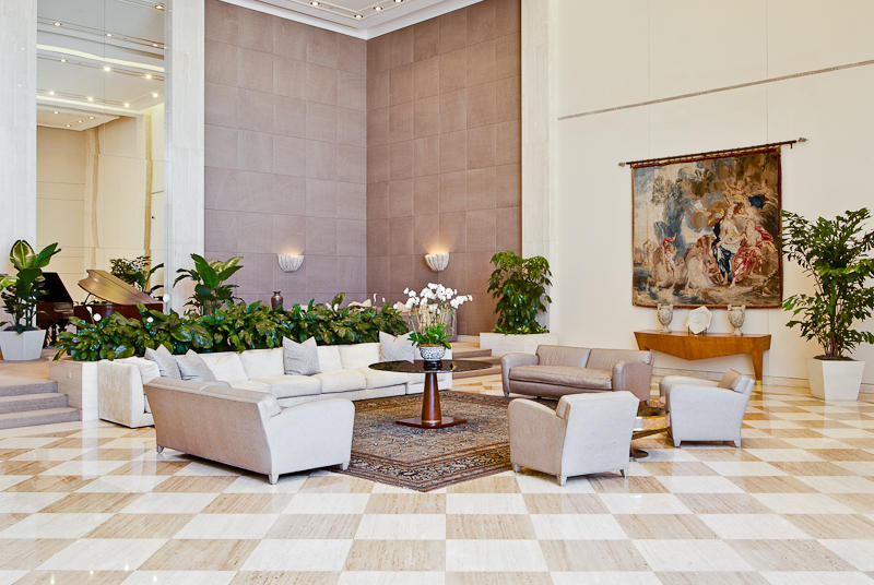 TRUMP PLAZA OF THE PALM BEACHES CONDO - Residential