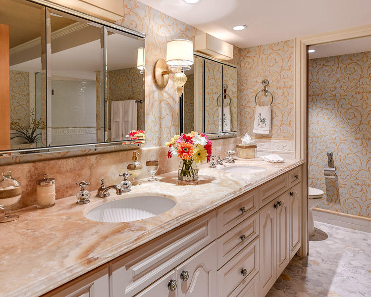 TRUMP PLAZA OF THE PALM BEACHES CONDO - Residential