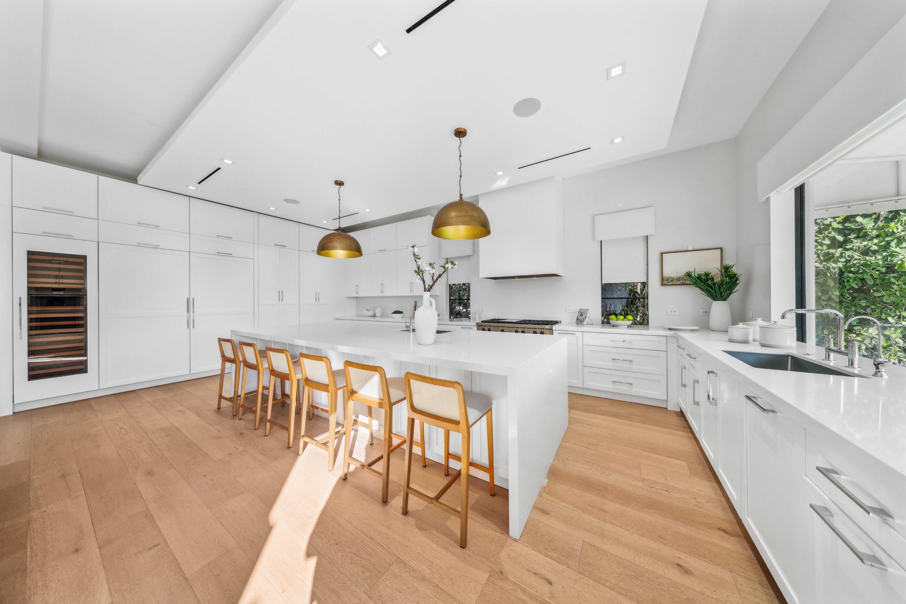 LAKEWOOD - Residential