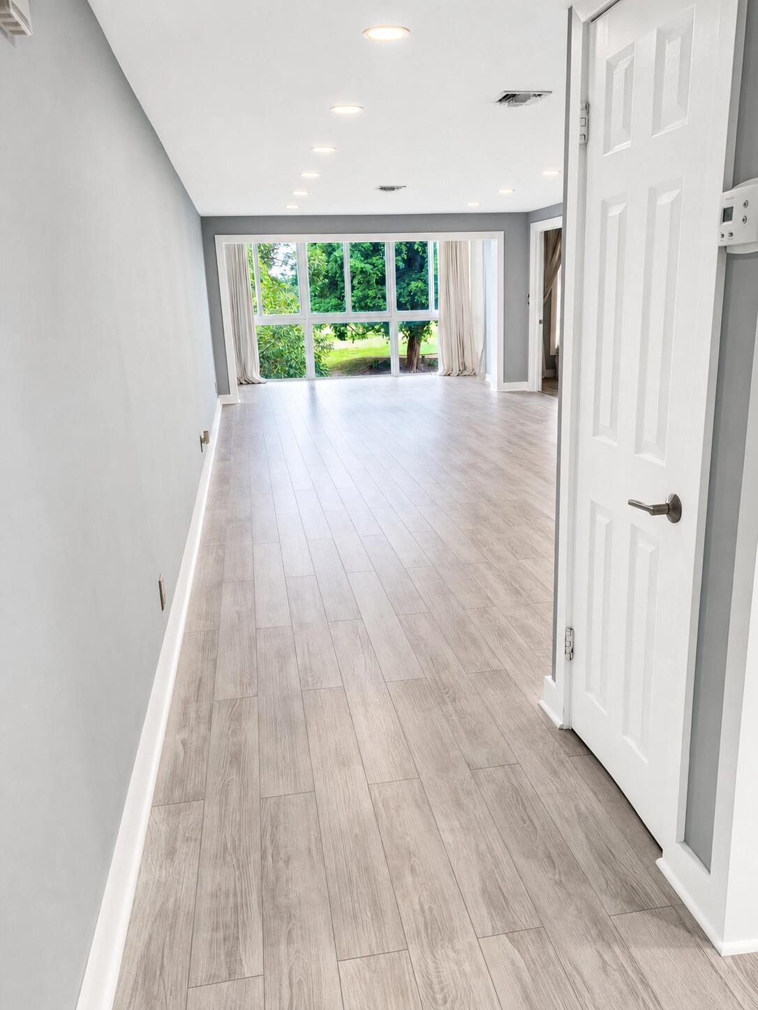 NO 13 PALM-AIRE COUNTRY CLUB - Residential Lease