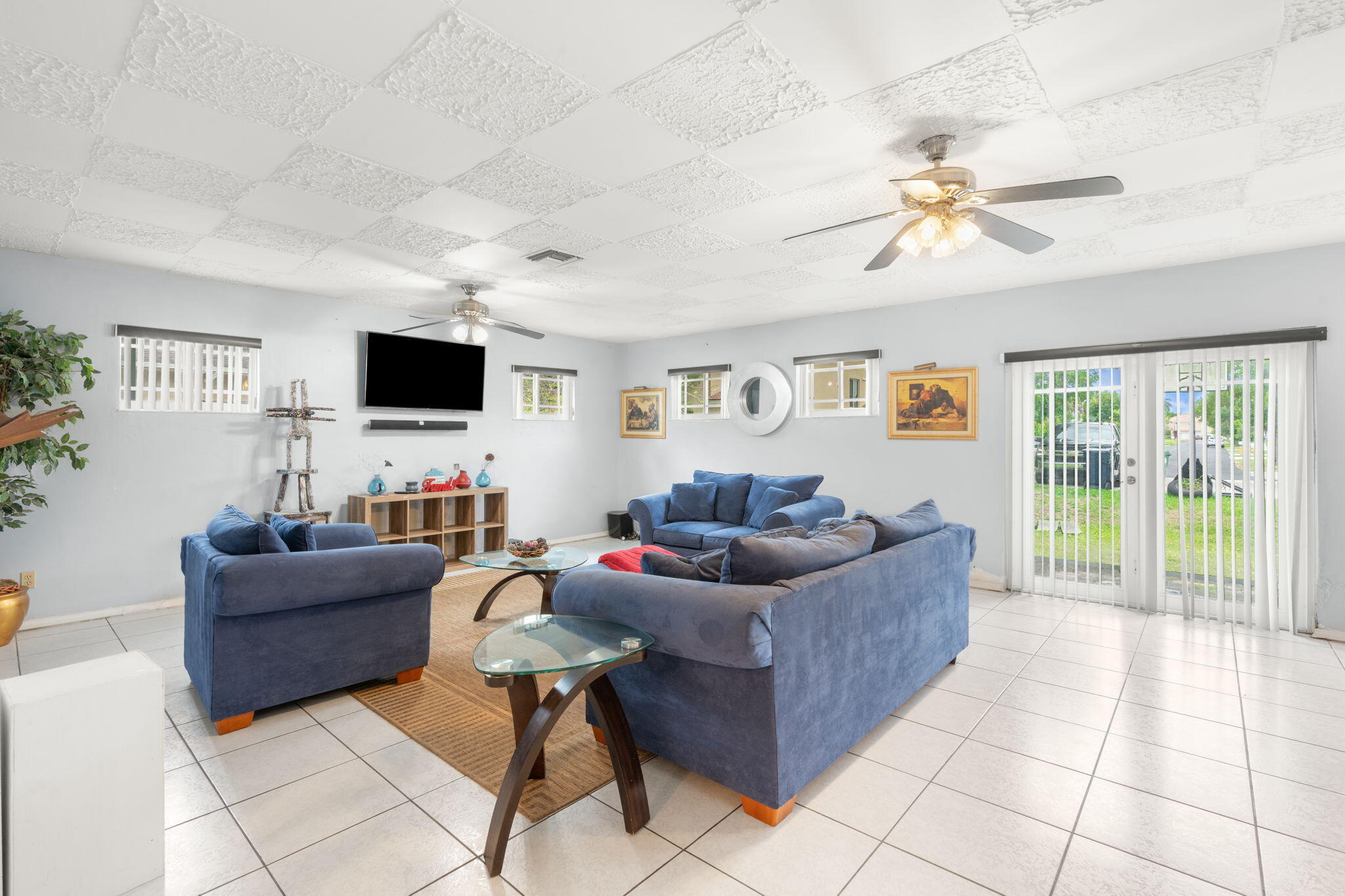 NORTH DADE COUNTRY CLUB VILLAGE - Residential