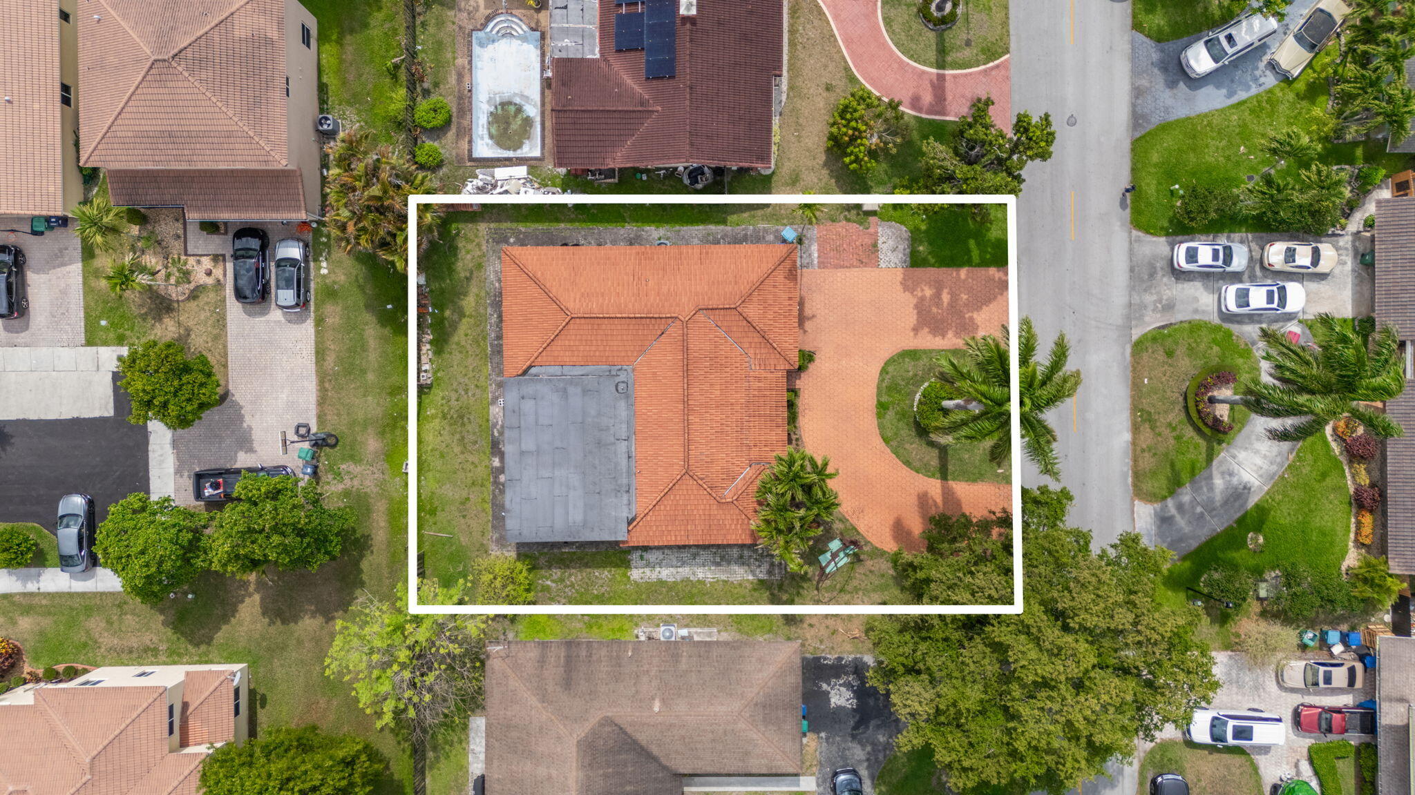NORTH DADE COUNTRY CLUB VILLAGE - Residential