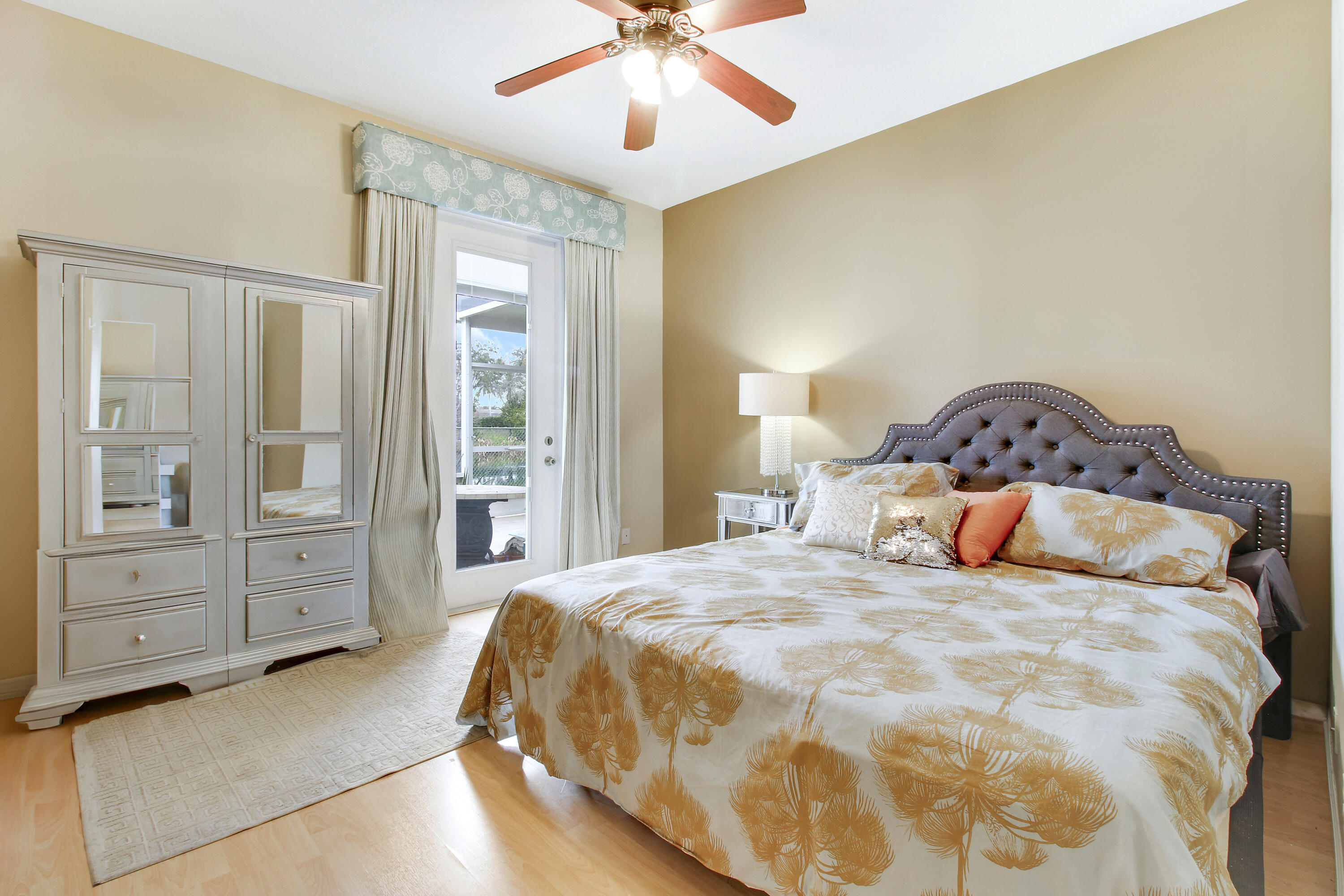 MELEAR - Residential
