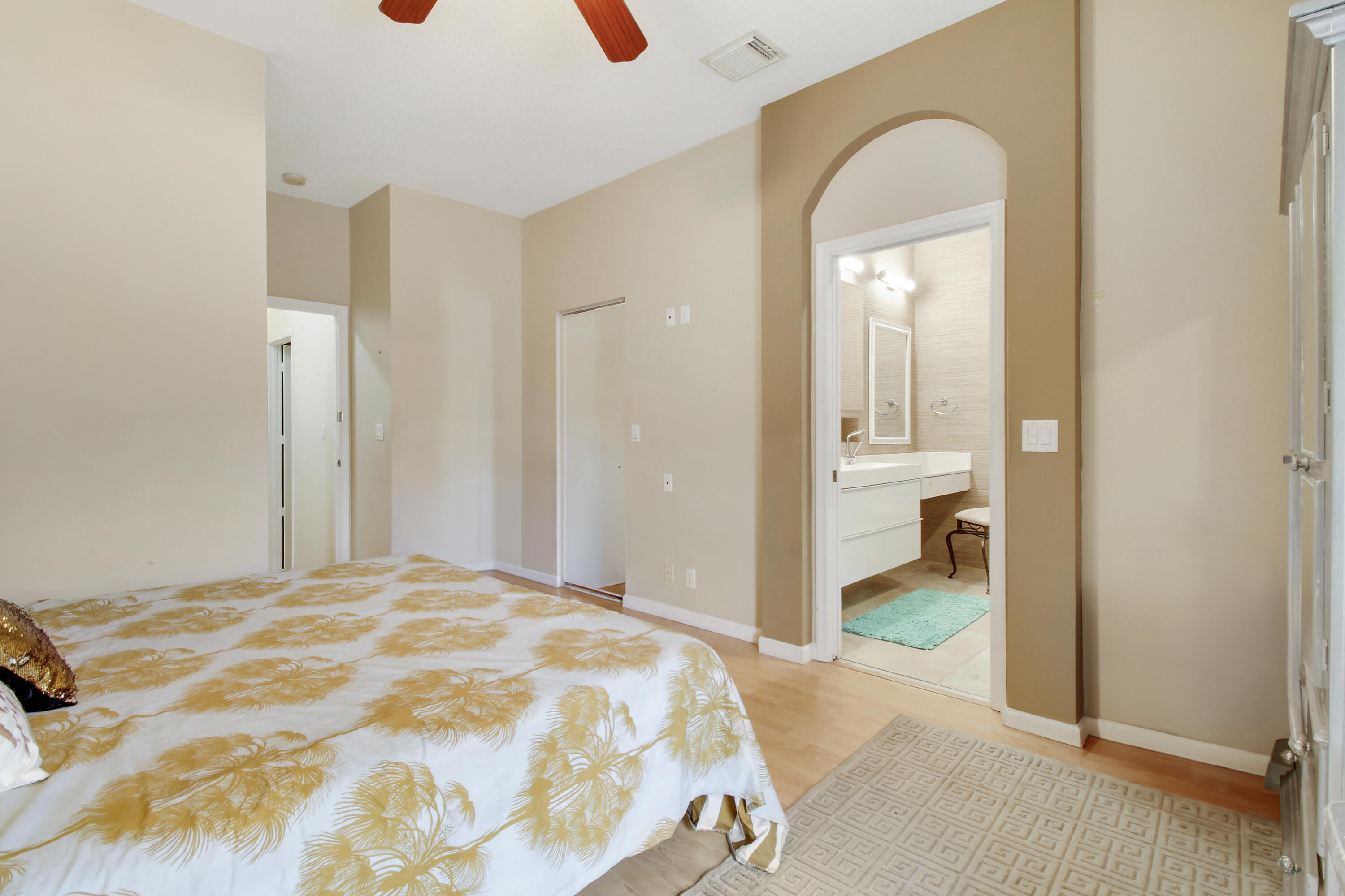 MELEAR - Residential