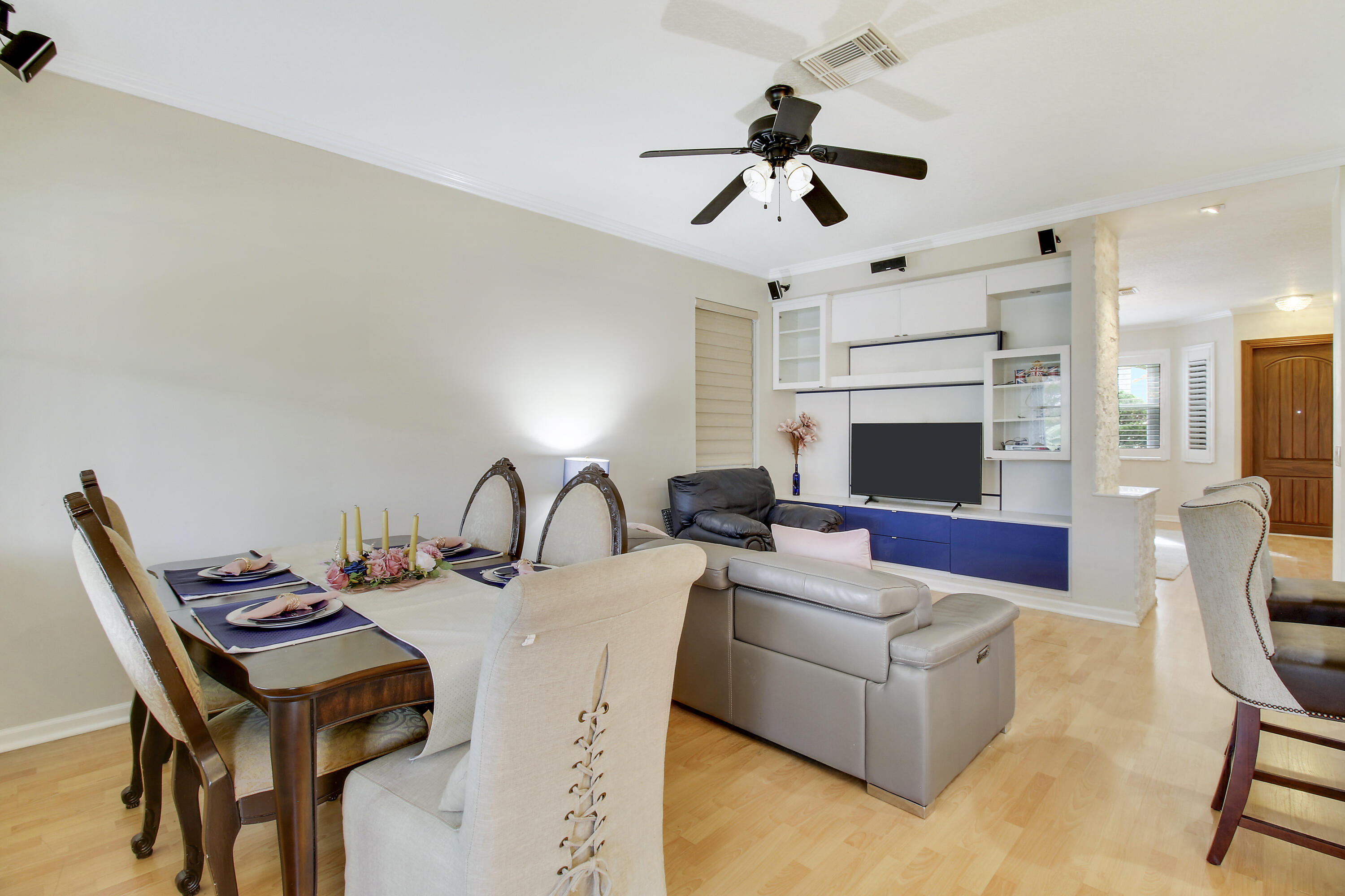 MELEAR - Residential