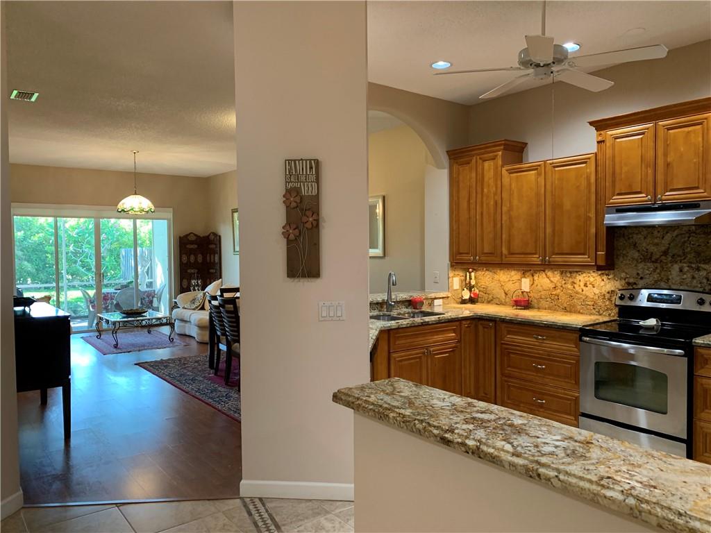 Lombardy kings point - Residential