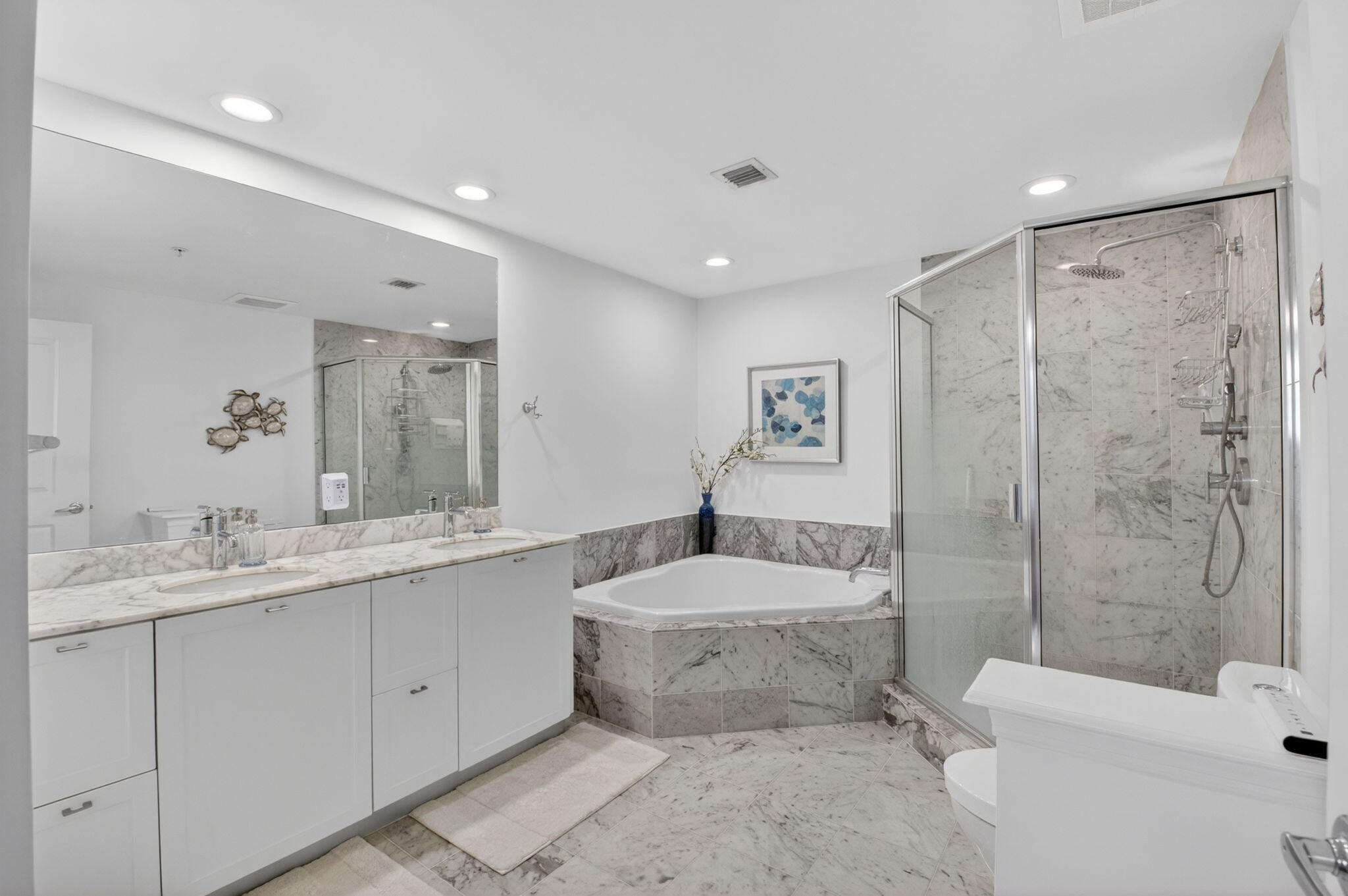 ASTOR CONDO - Residential Lease