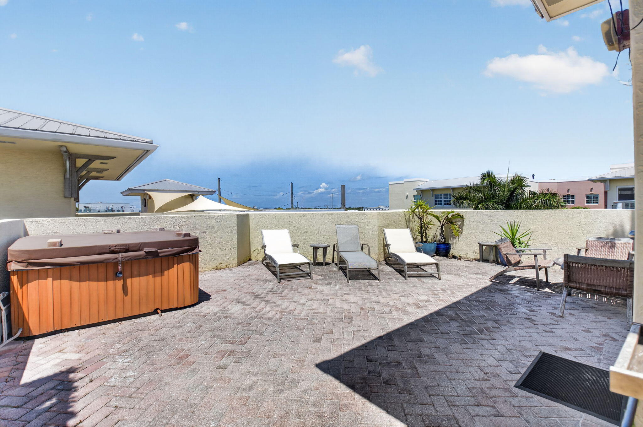 ASTOR CONDO - Residential Lease