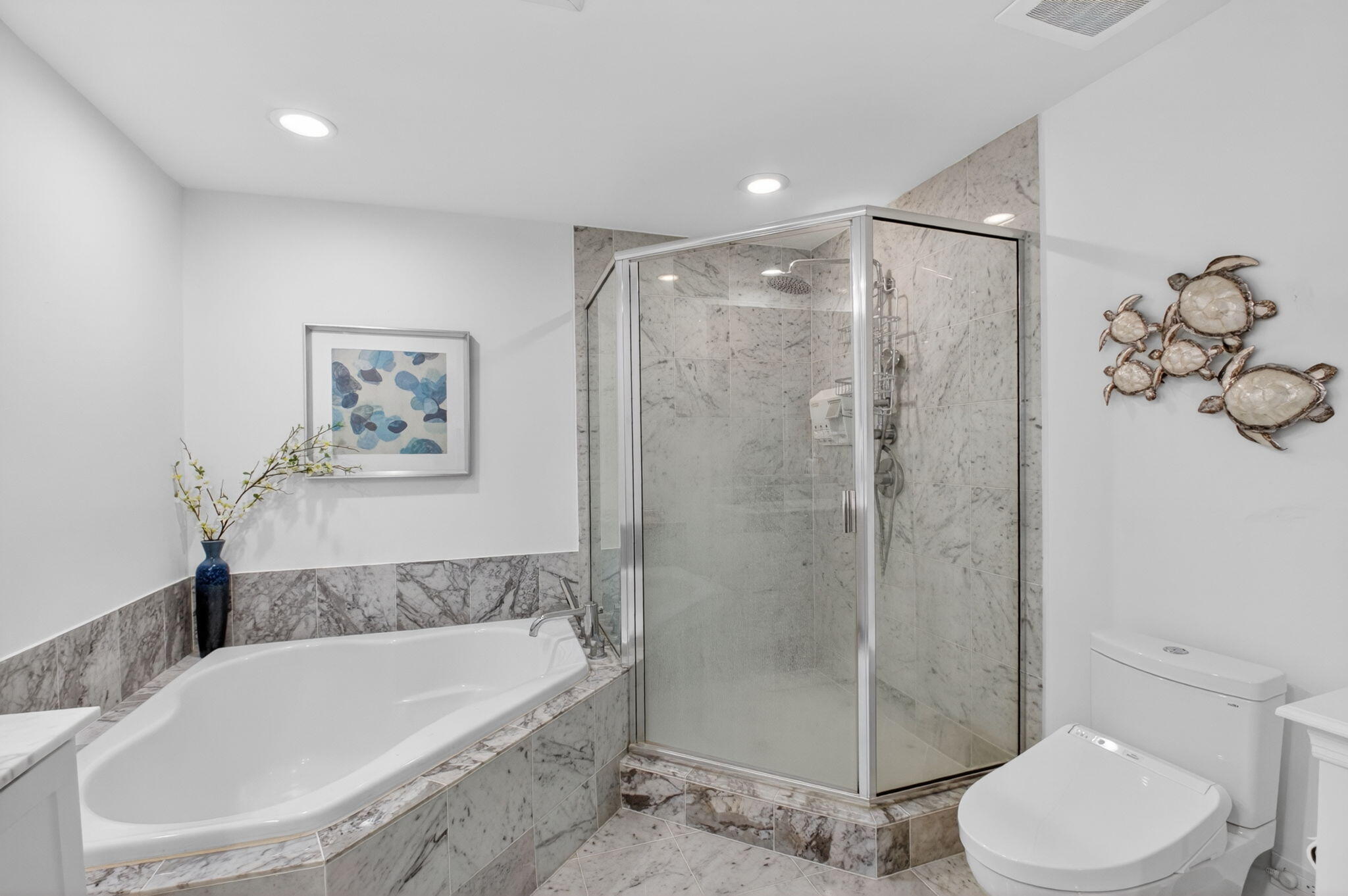 ASTOR CONDO - Residential Lease