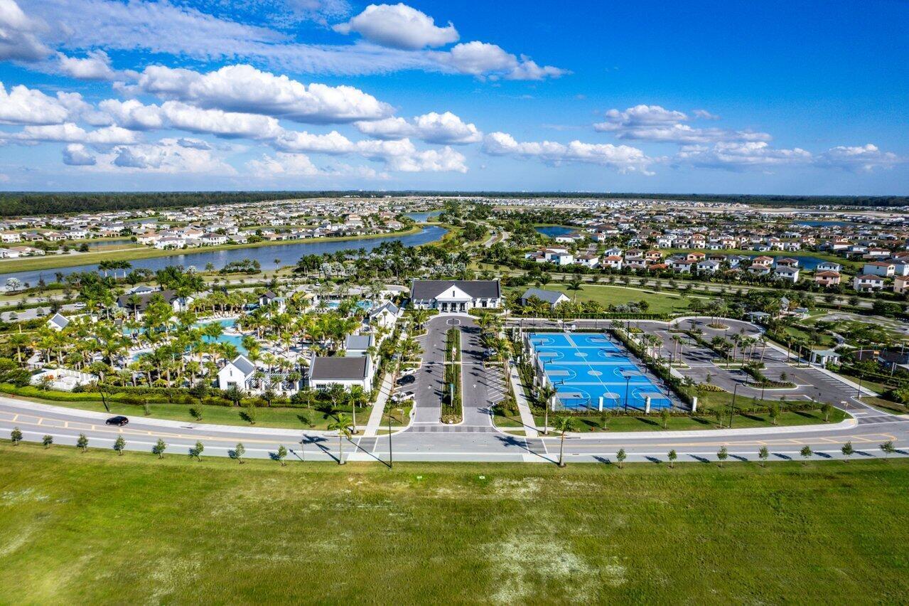 CROSSINGS OF WESTLAKE - Residential
