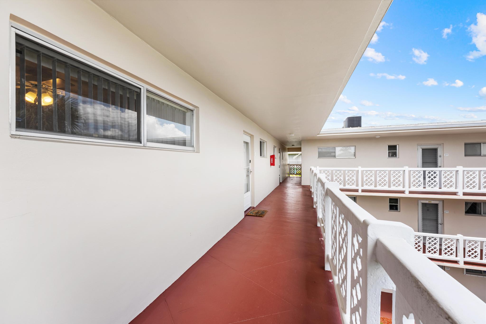 LAKE CLARKE GARDENS CONDO 16 - Residential