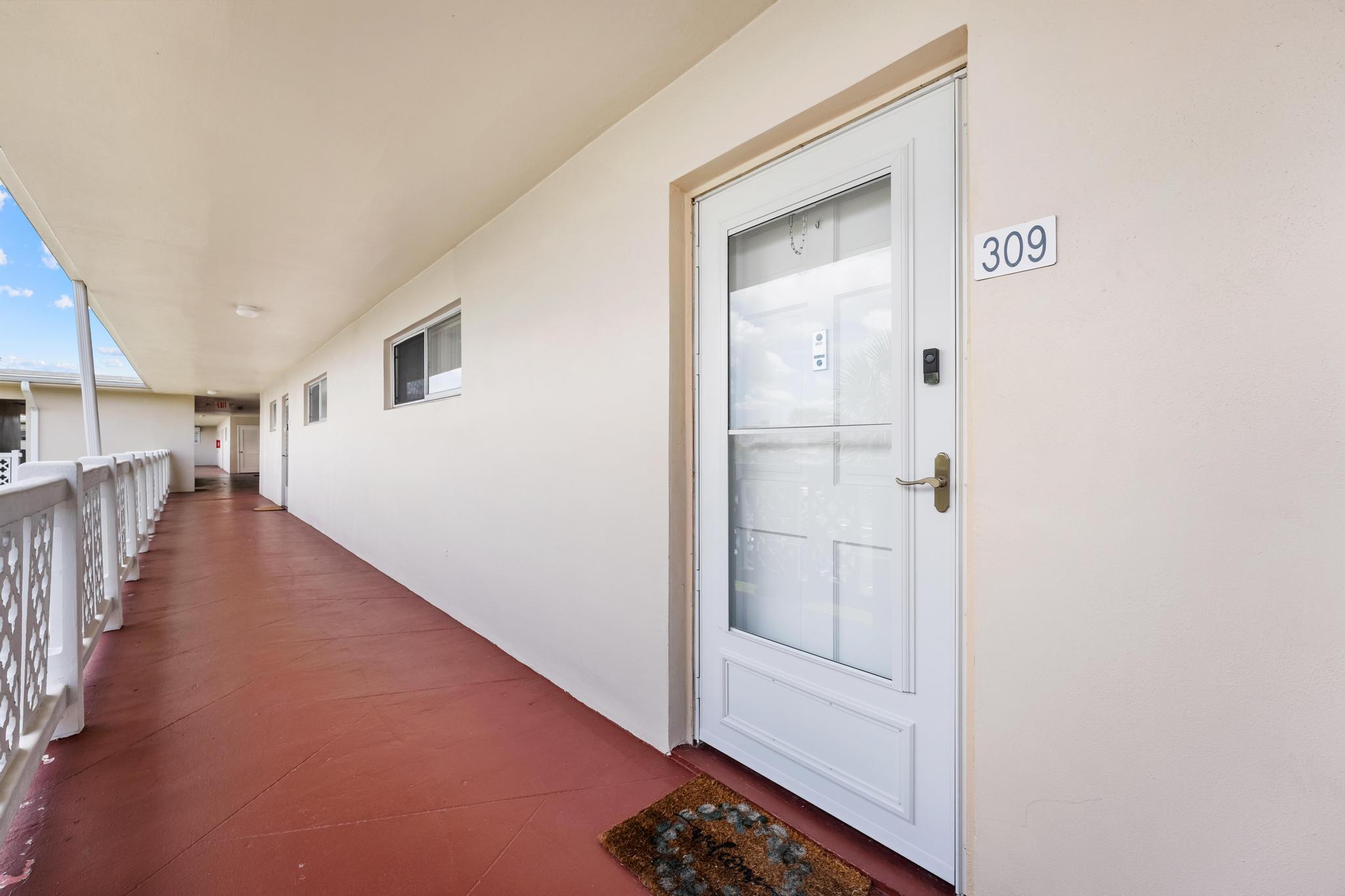 LAKE CLARKE GARDENS CONDO 16 - Residential