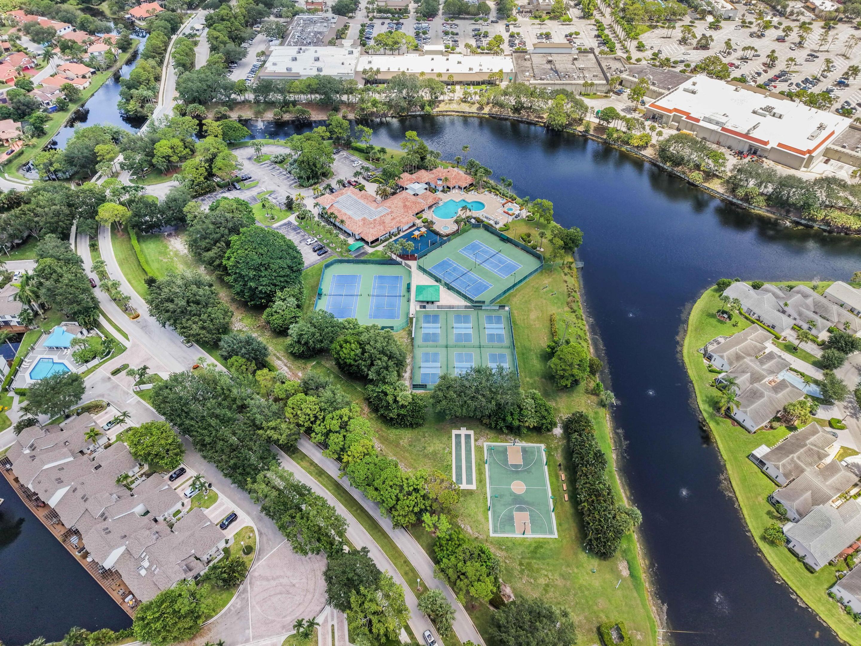 RIVERBRIDGE - Residential