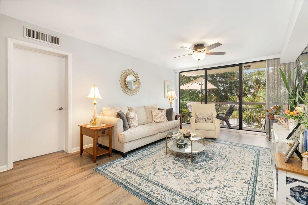 WHITEHALL VILLAGE - Residential