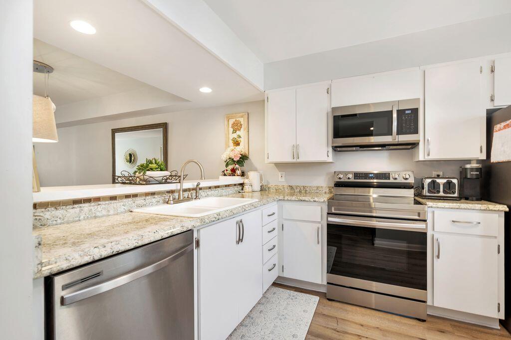 WHITEHALL VILLAGE - Residential
