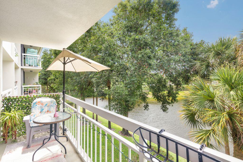WHITEHALL VILLAGE - Residential