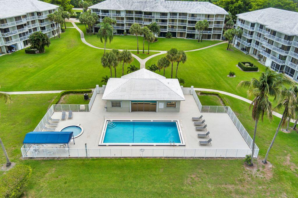 WHITEHALL VILLAGE - Residential