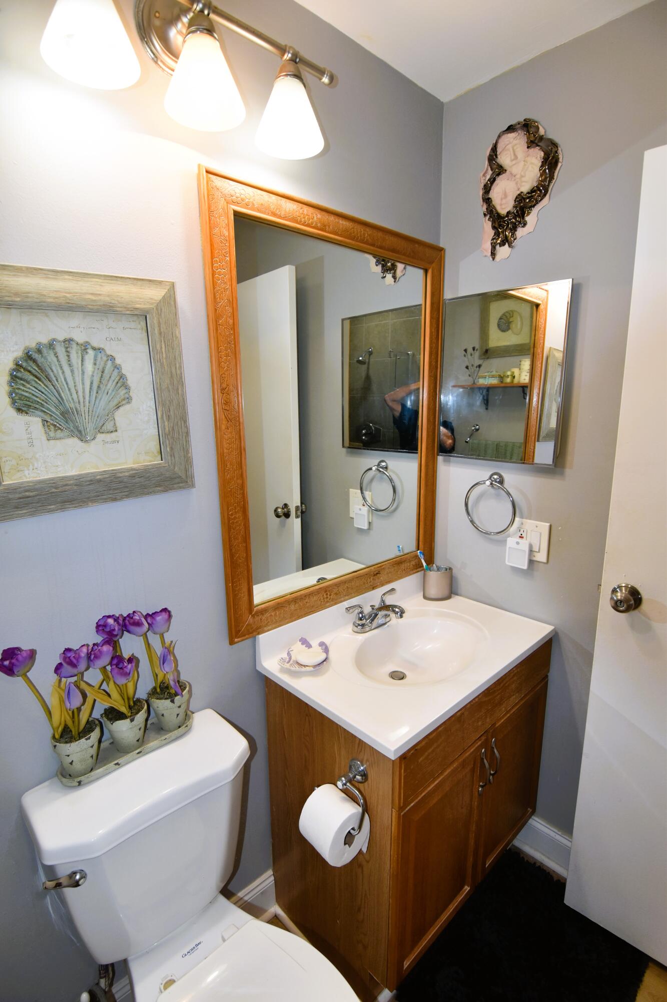 KINGS POINT SAXONY CONDOS - Residential