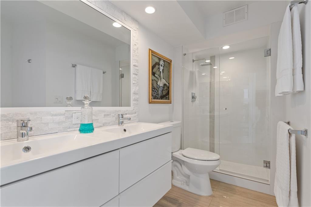 Galt Ocean Terrace - Residential
